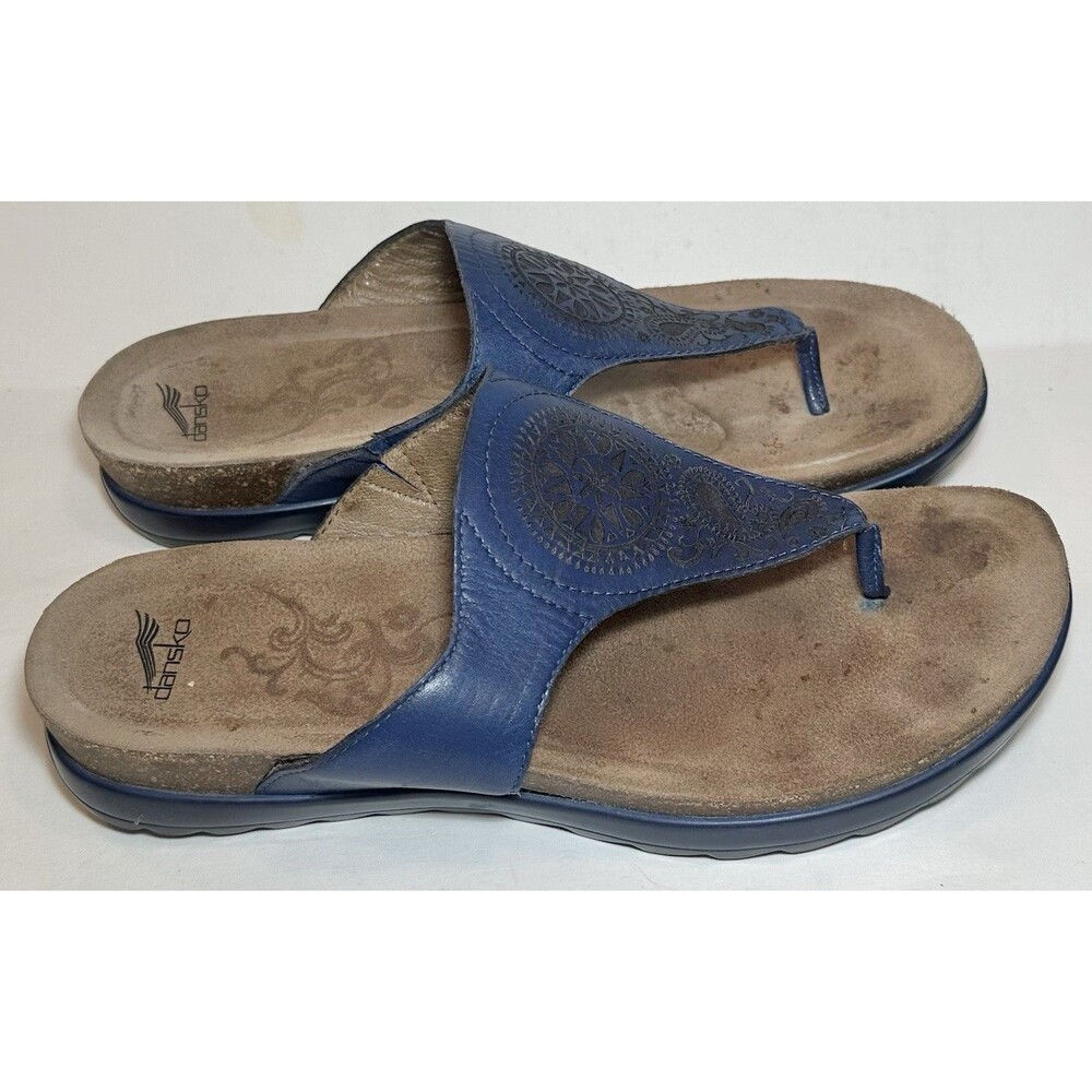 Dansko Priya Blue Tooled Leather Thong Sandals Comfort Footbed EU 40 US 9.5-10